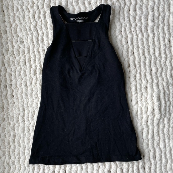 Black Athletic Tank - Picture 1 of 2